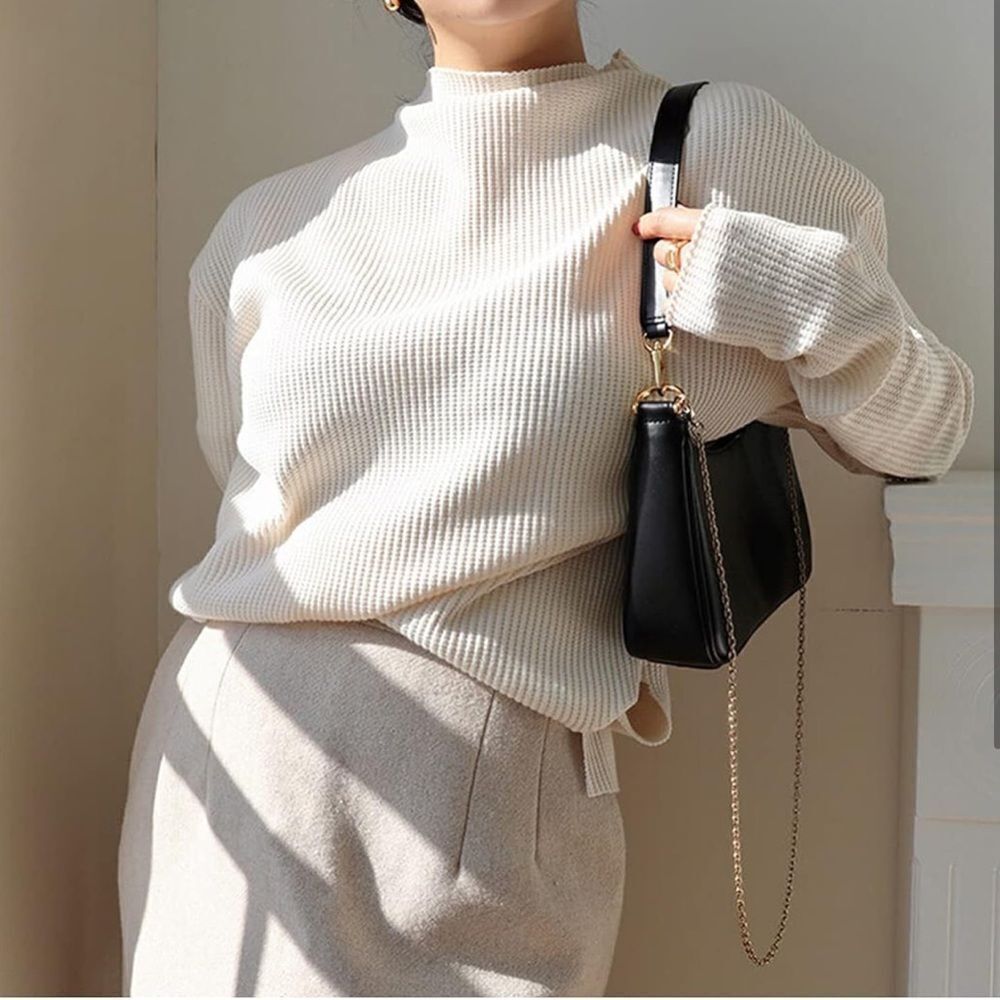 Elegant White Leather Shoulder Bag